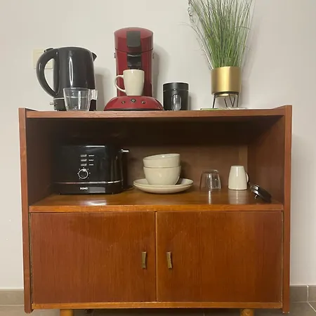 La Canopee Des Arbres, Anna Гостевой дом 3*