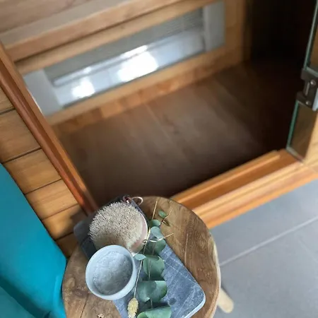 La Canopee Des Arbres, Anna Guest house Ellezelles