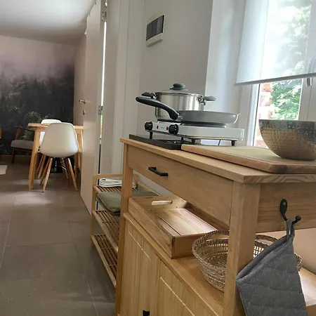 La Canopee Des Arbres, Anna