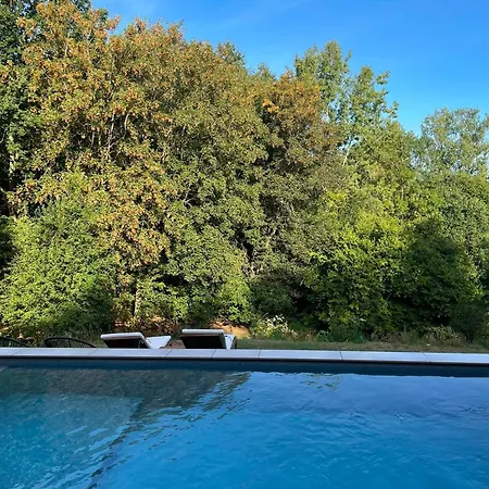 Vendégház La Canopee Des Arbres, Anna 4*
